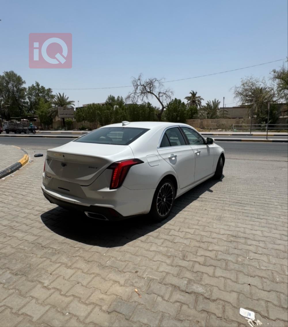 كاديلاك CT4